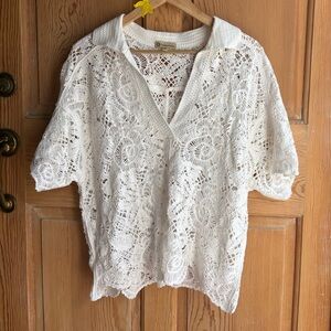 Democracy Crochet V-Neck Short Sleeve Top - White
